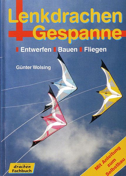 Datei:Lenkdrachen und Gespanne.JPG