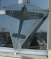 Target Kite mit Aufdruck für den Krieg in Europa (Leitwerk fehlt)
